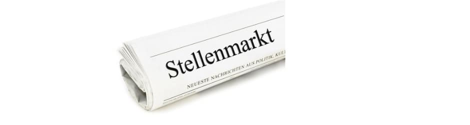 Eine Zeitung mit dem Stellenteil